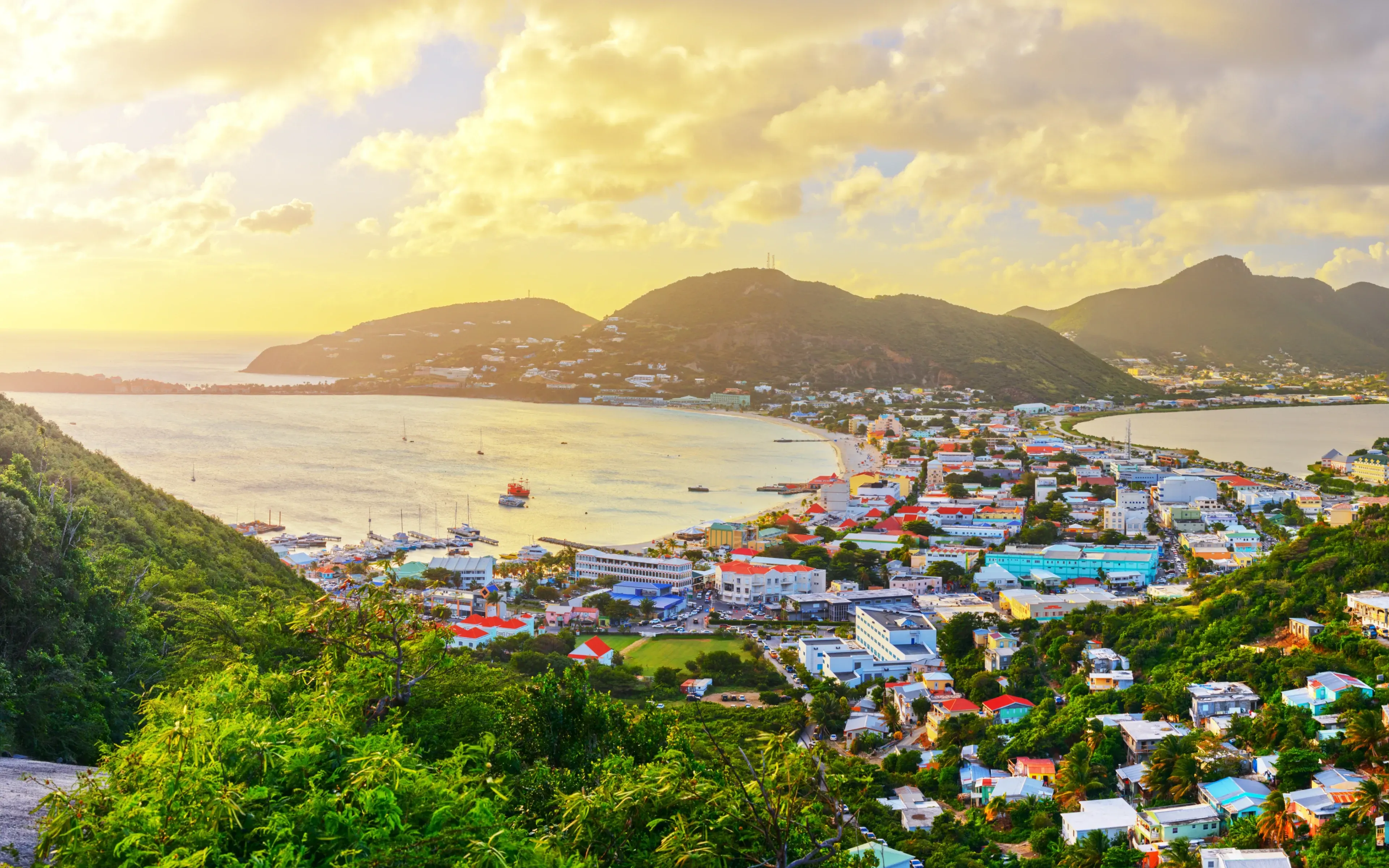 Buy Sint Maarten eSIM